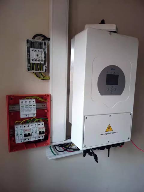 How to Install a Home Inverter?