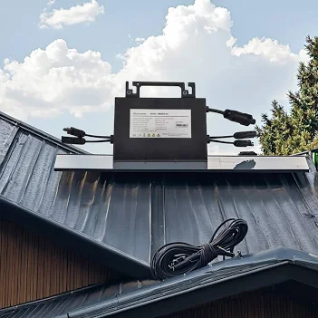 How Hybrid Microinverters Reduce LCOE in Commercial PV Projects